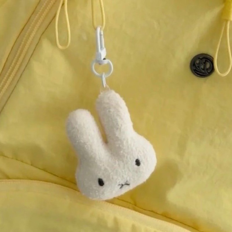 New Miffy Keychain High Color  - Carabiner Keychain 评论和价格