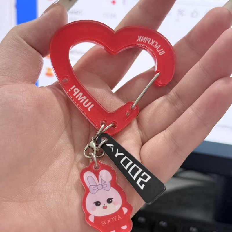 Black Pink Lovely Acrylic Fan‑ - Carabiner Keychain 评论和价格