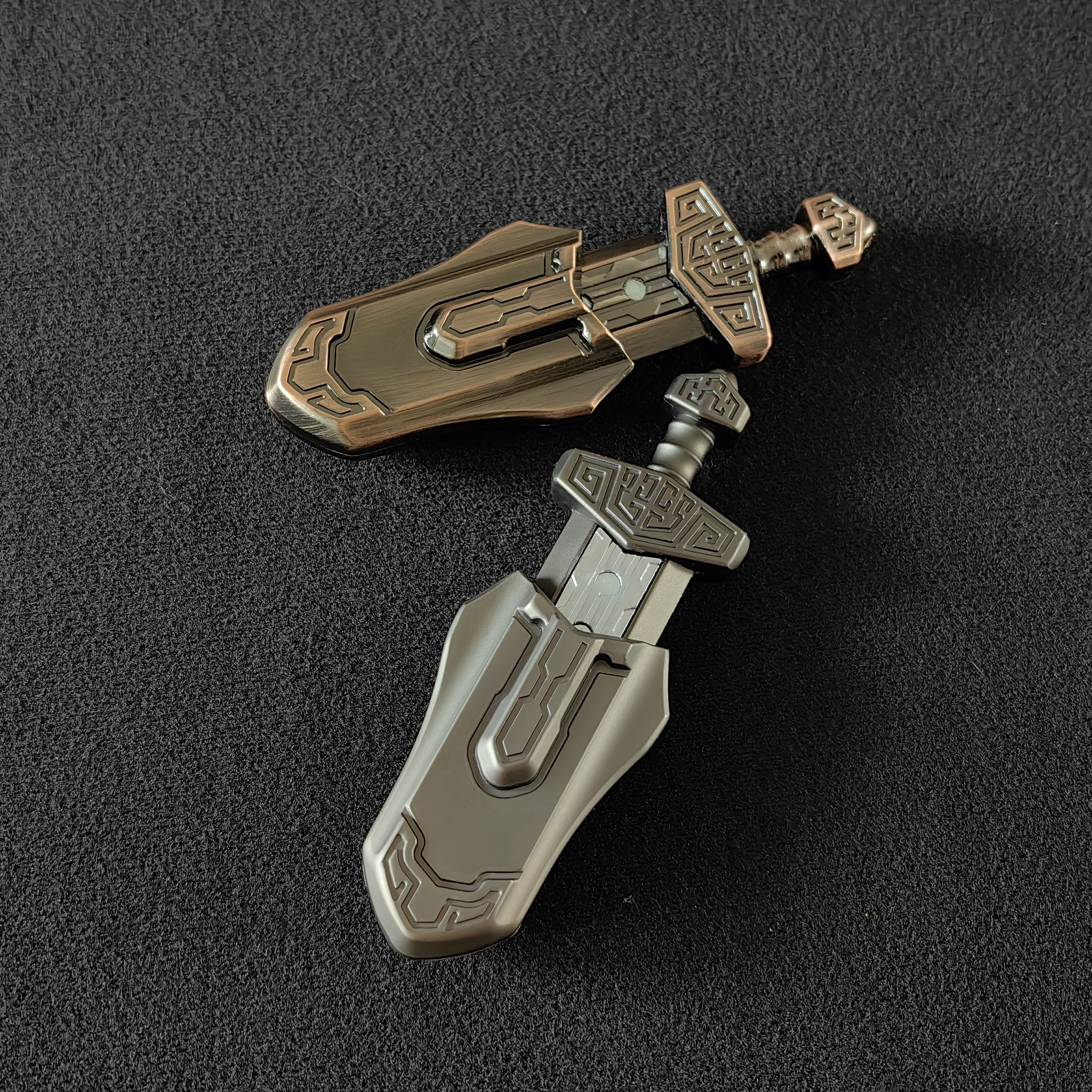 EDC Sword Decompression Toys F - Fidget Spinner Bearing 评论和价格